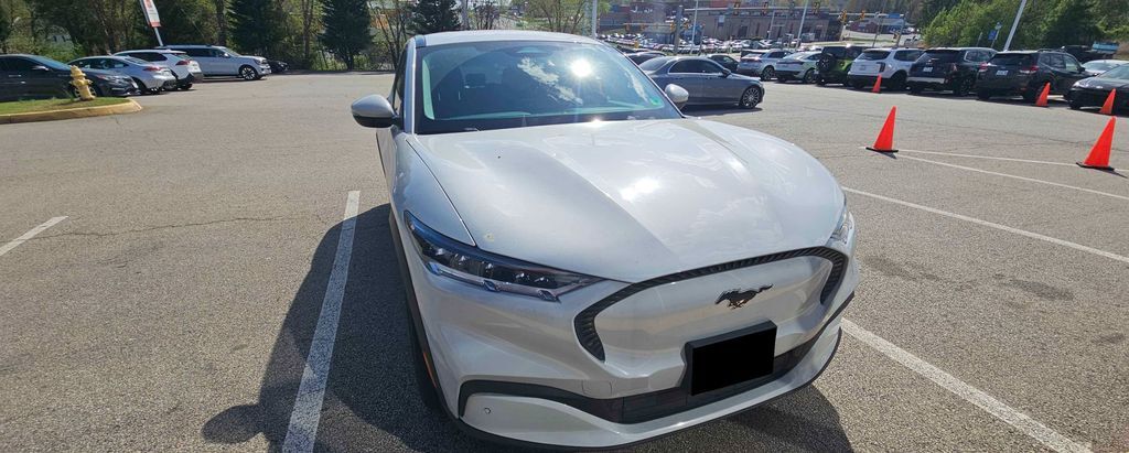 2022 FORD Mach-E