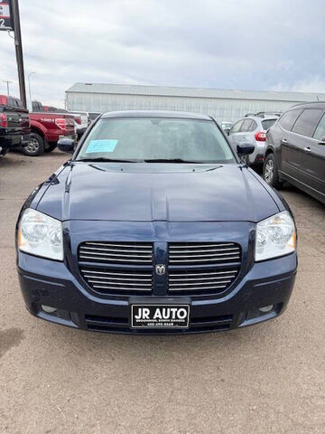 2005 DODGE Magnum