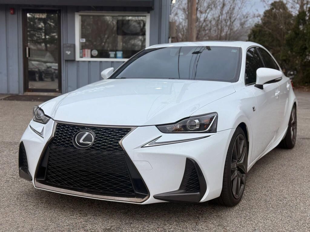 2017 LEXUS IS