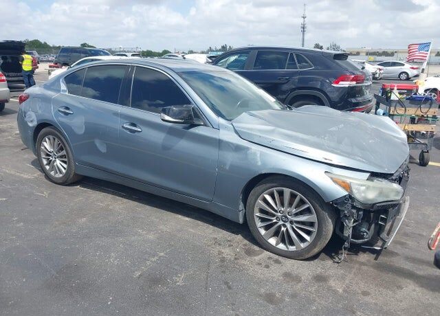 2018 INFINITI Q50
