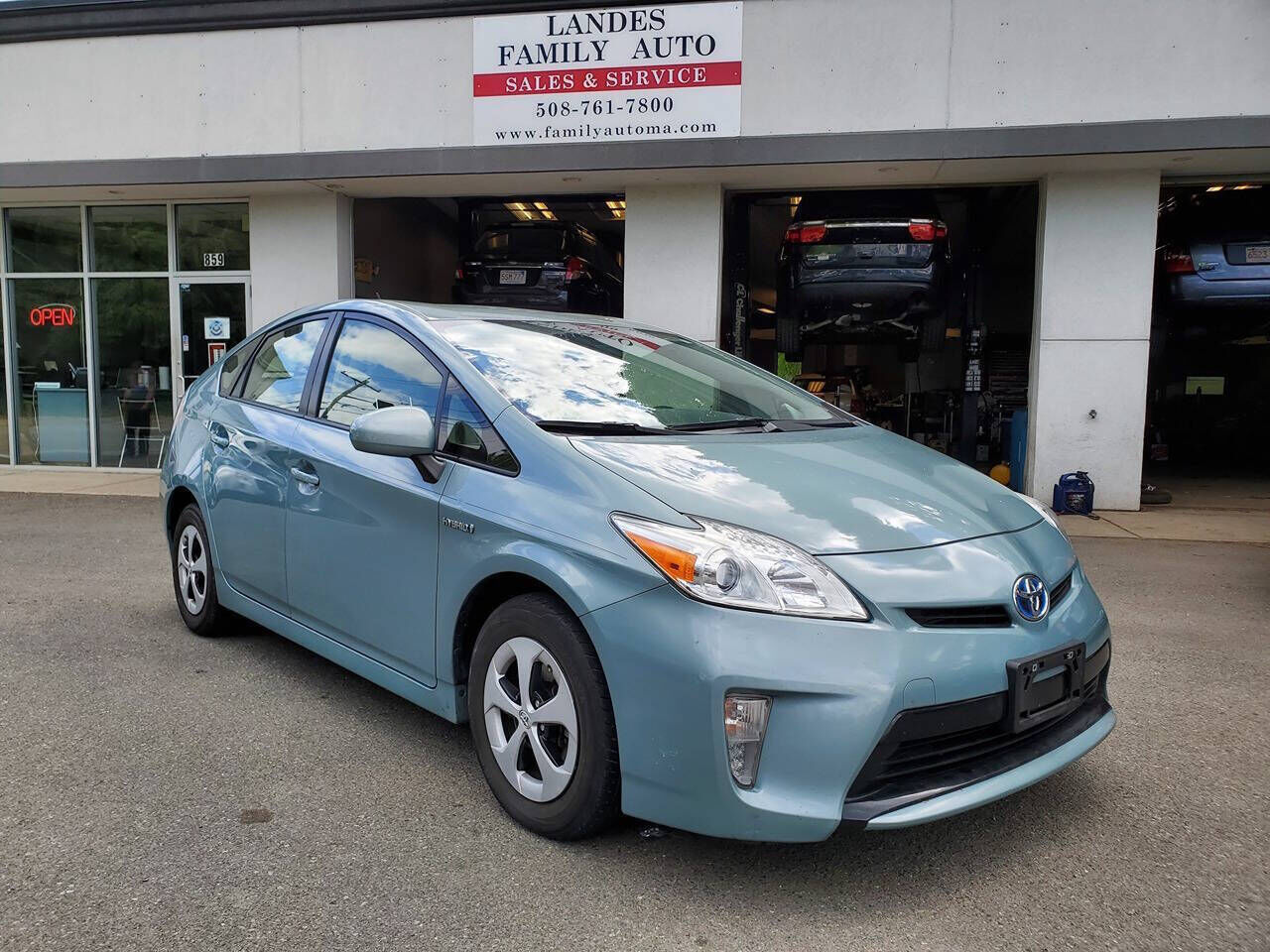 2014 TOYOTA PRIUS