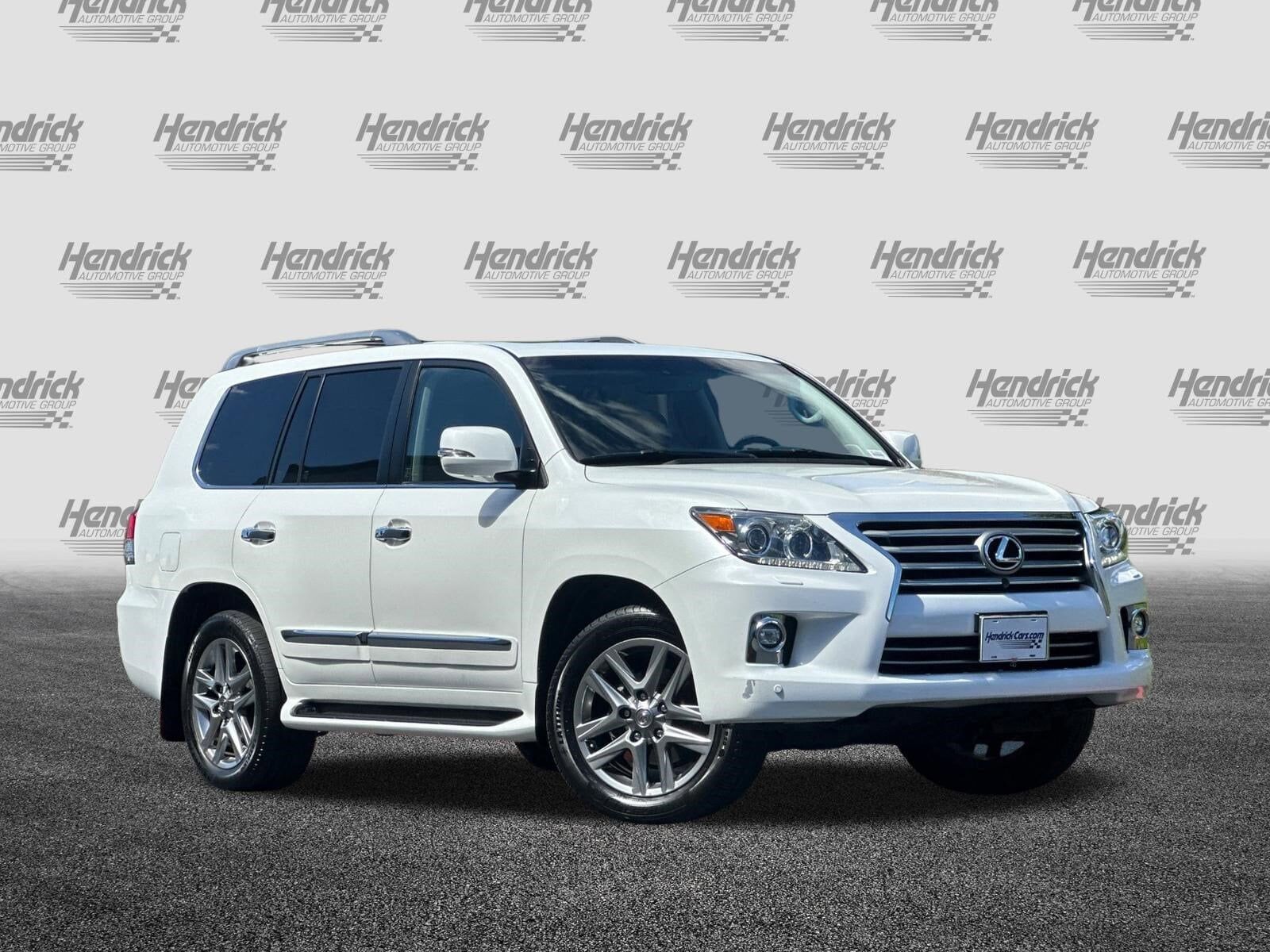 2015 LEXUS LX