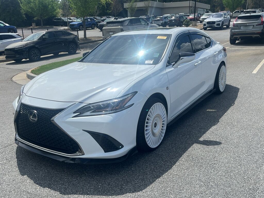 2020 LEXUS ES