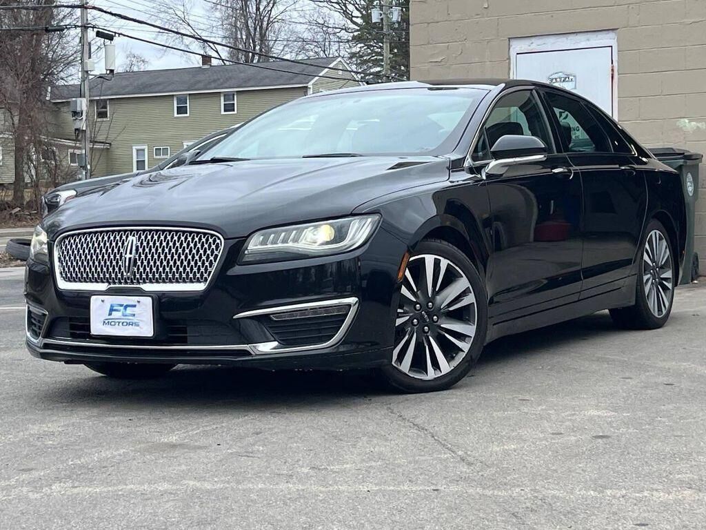 2017 LINCOLN MKZ
