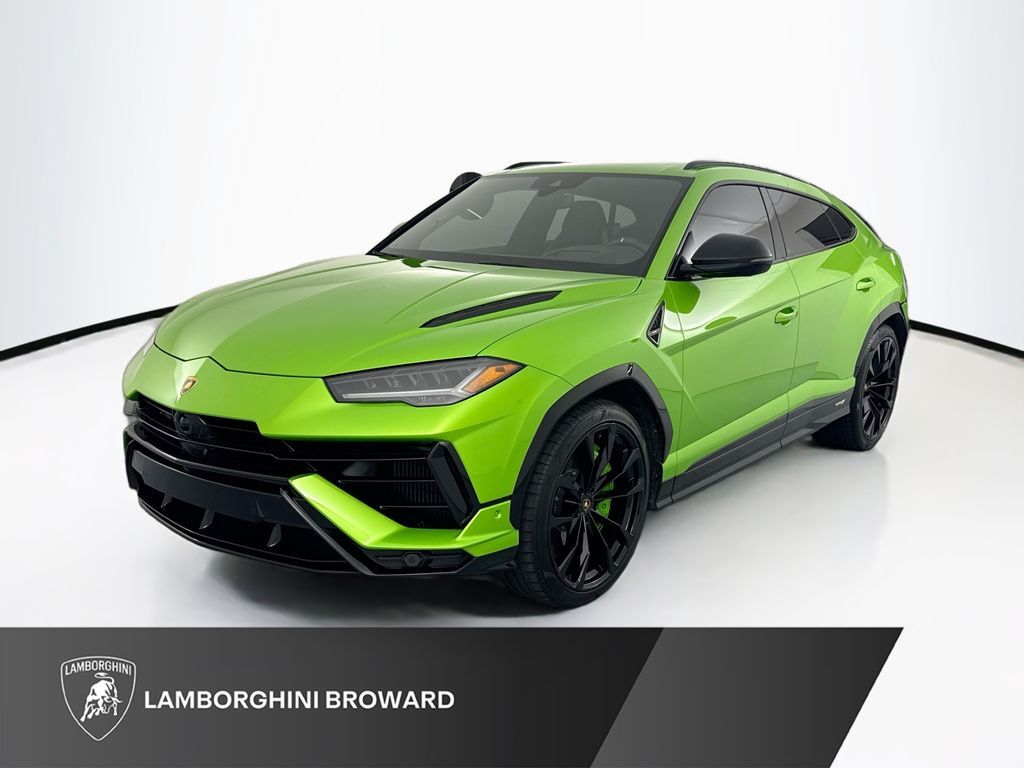 2024 LAMBORGHINI URUS