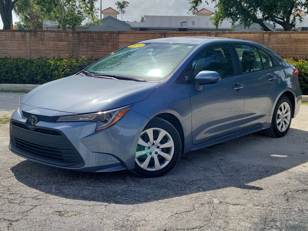 2024 TOYOTA Corolla