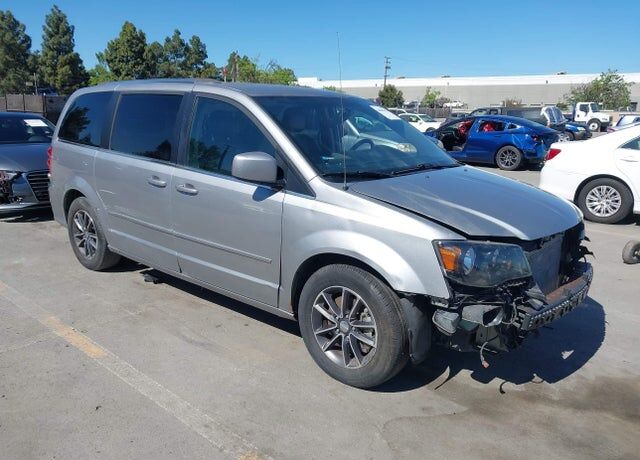 2017 DODGE Grand Caravan