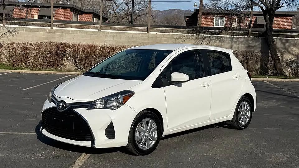 2017 TOYOTA Yaris