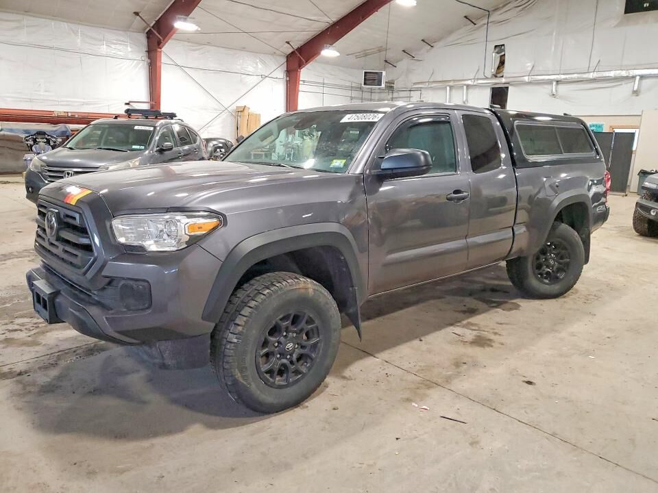 2019 TOYOTA Tacoma