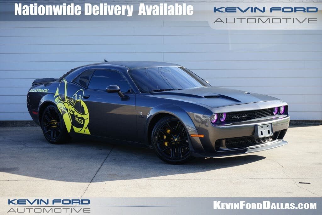 2020 DODGE Challenger