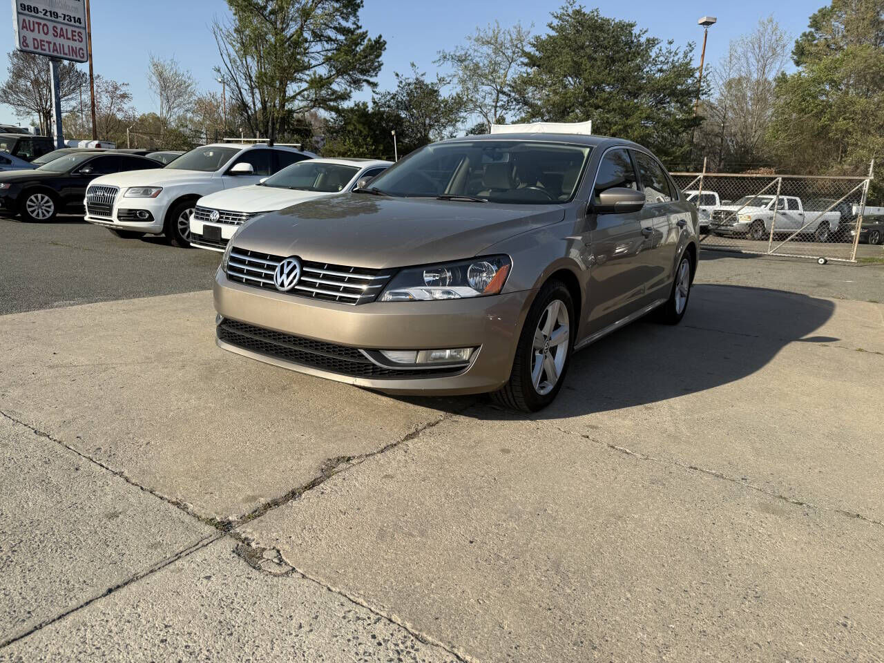 2015 VOLKSWAGEN Passat