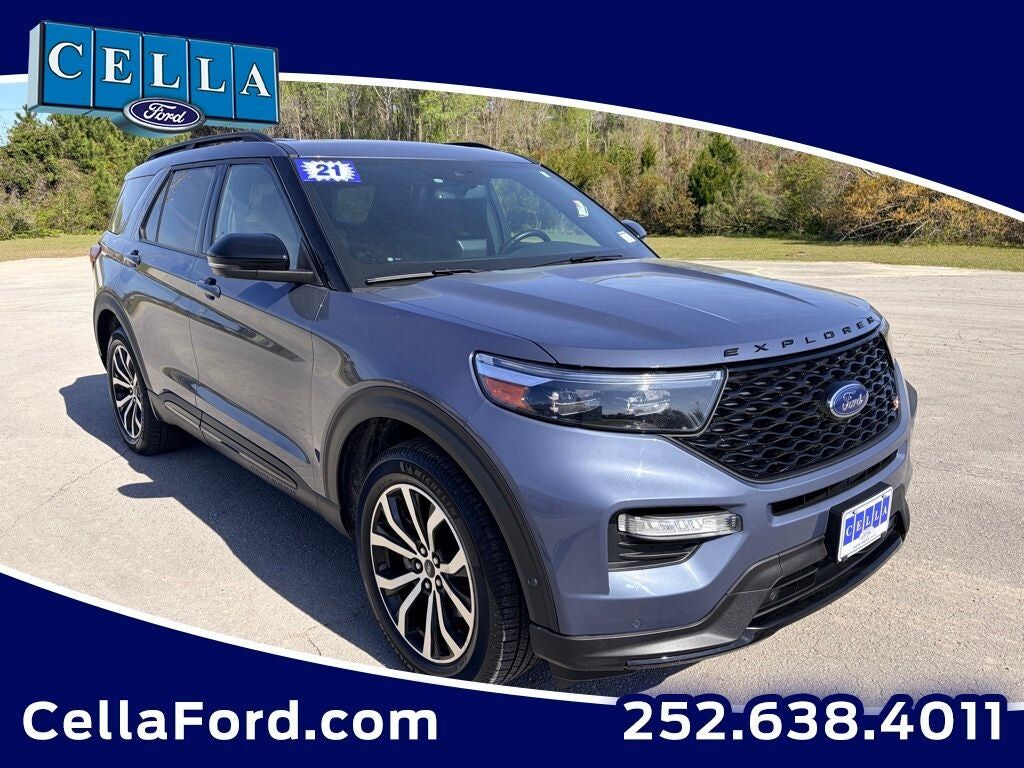 2021 FORD Explorer