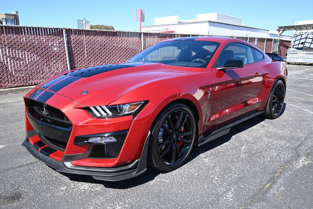 2020 FORD Mustang