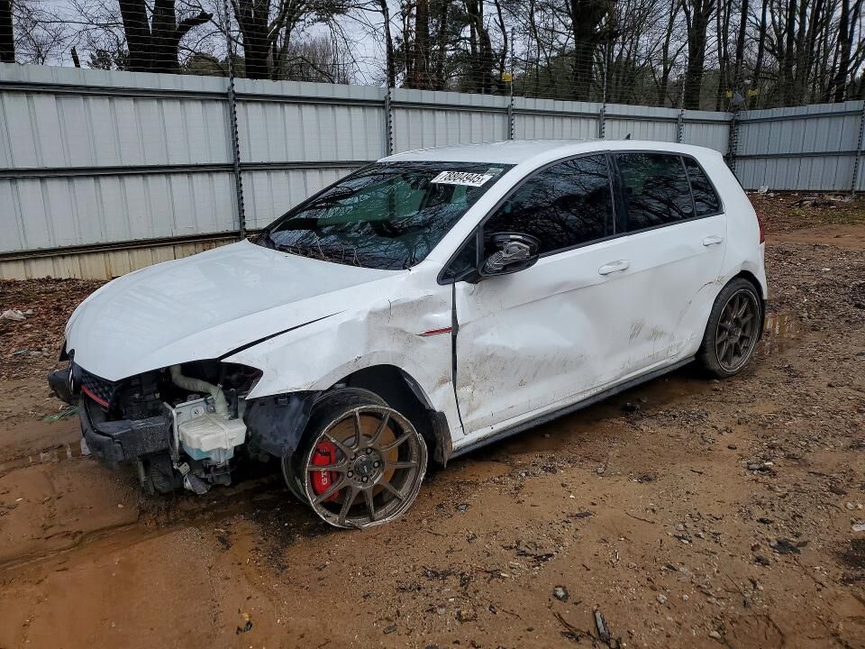 2017 VOLKSWAGEN Golf GTI