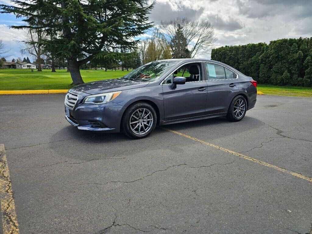 2016 SUBARU Legacy