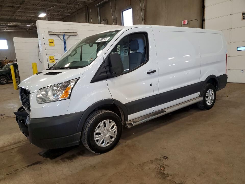 2015 FORD Transit