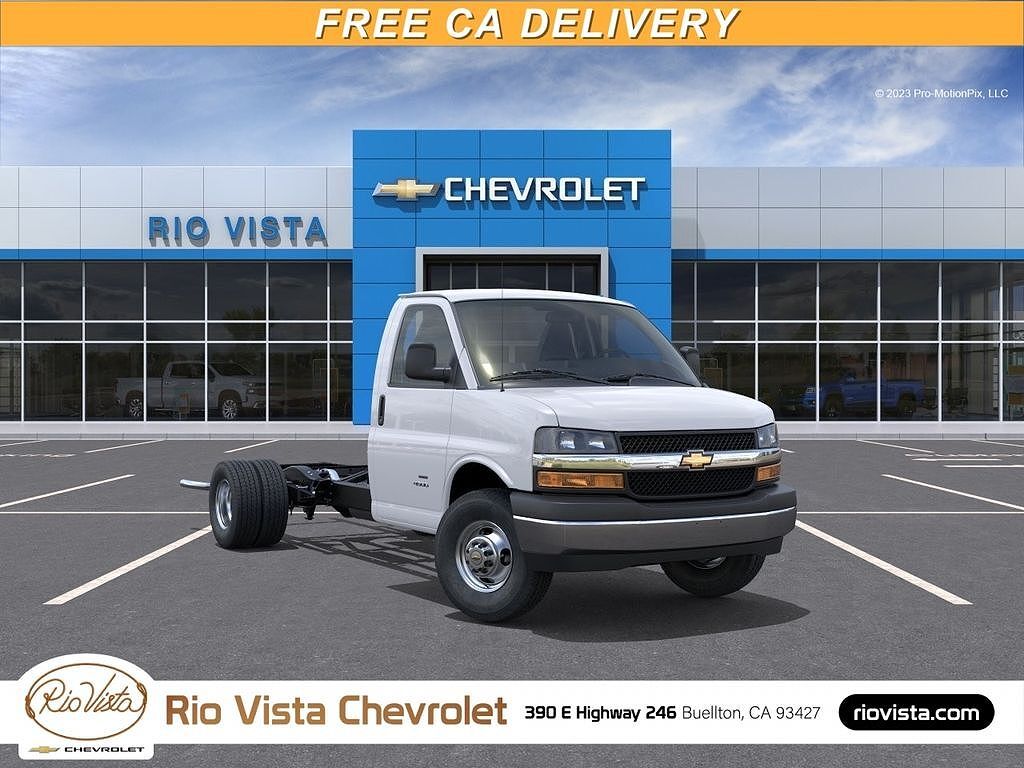 2026 CHEVROLET Express