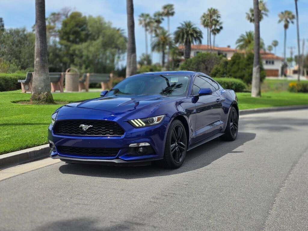 2016 FORD Mustang