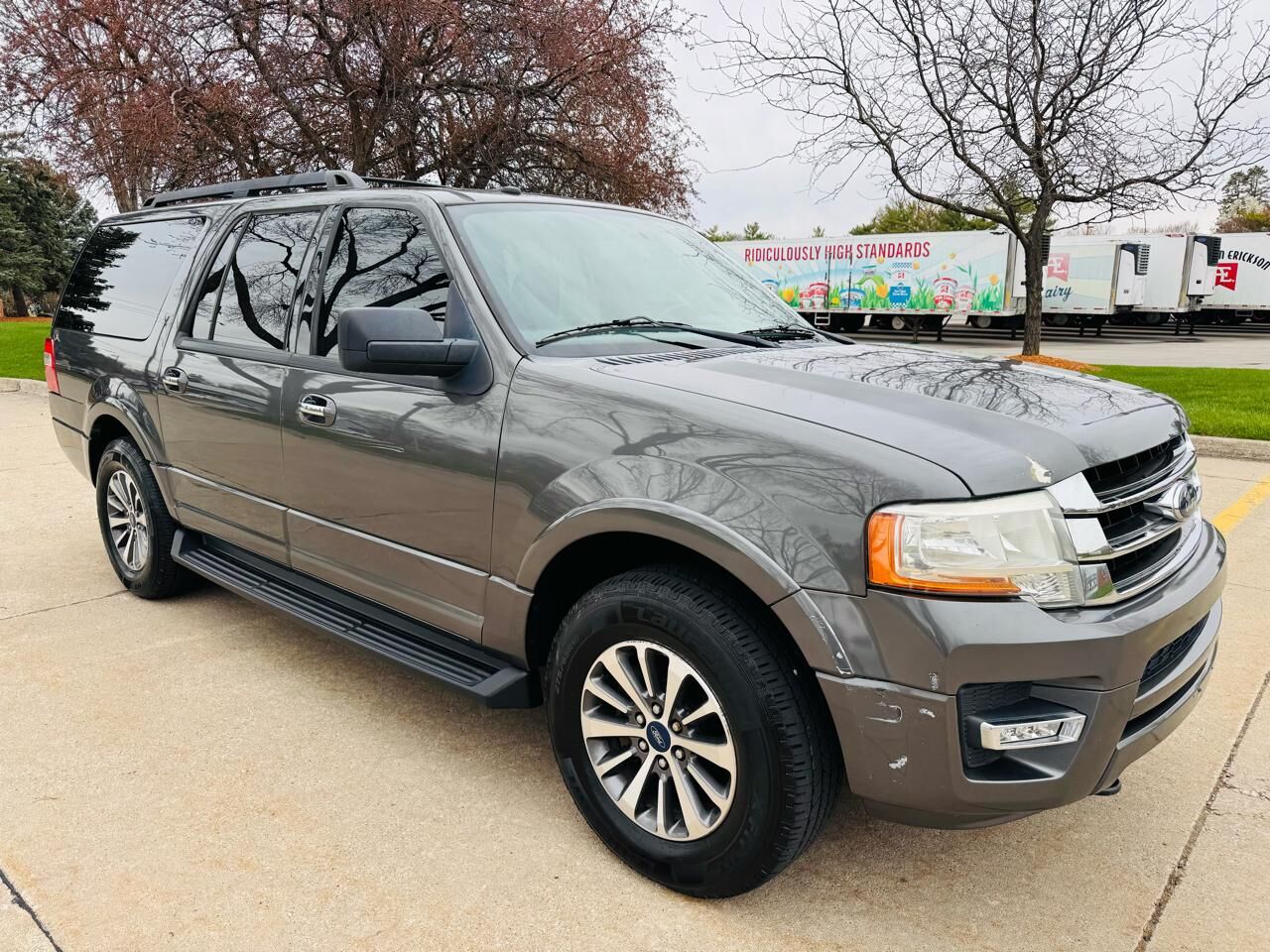 2017 FORD Expedition