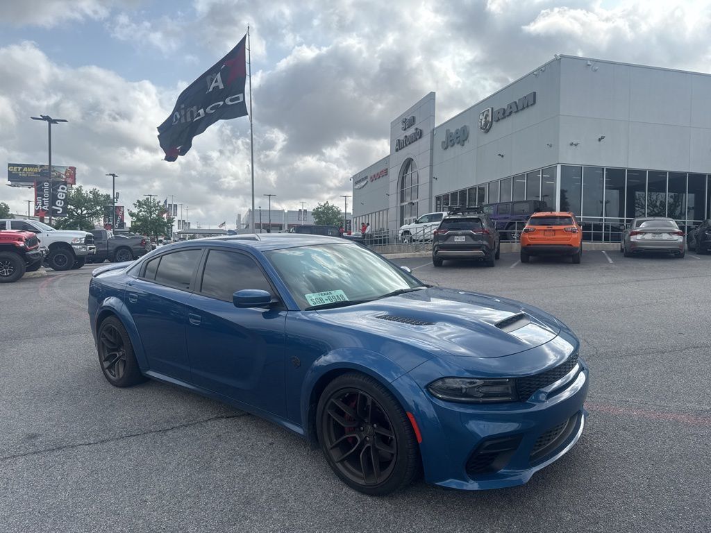 2021 DODGE Charger
