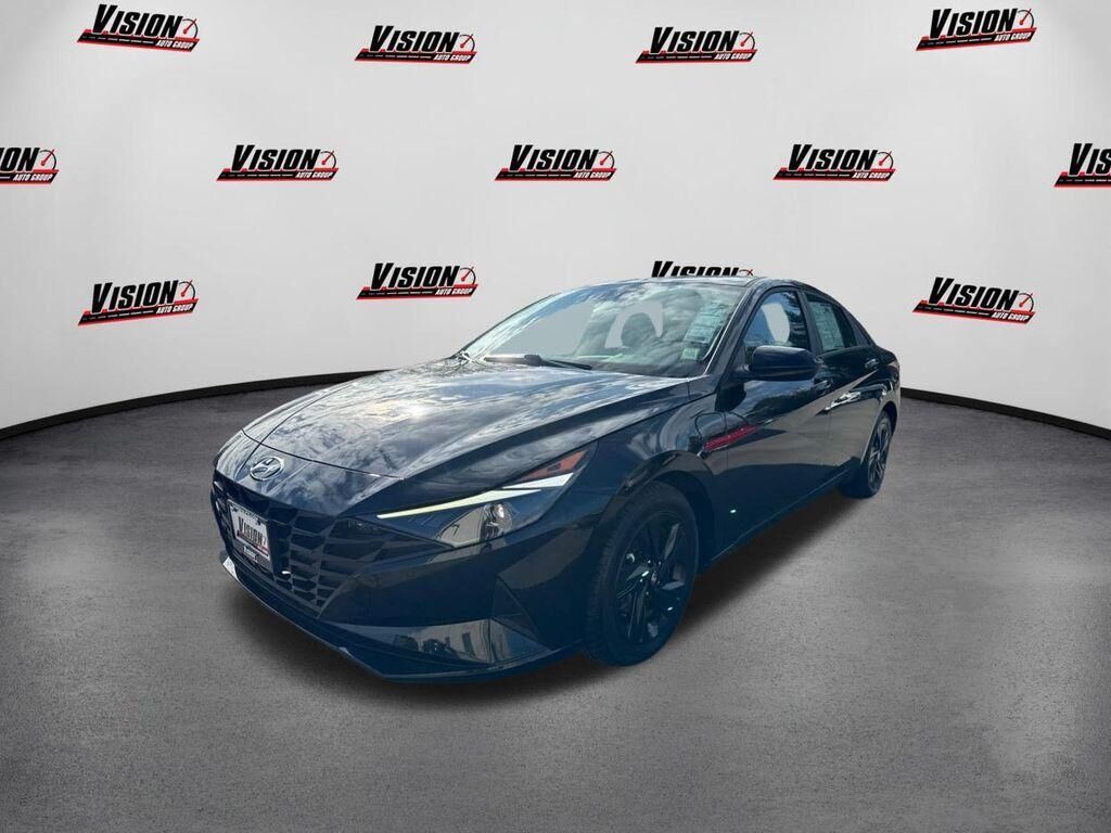 2021 HYUNDAI Elantra
