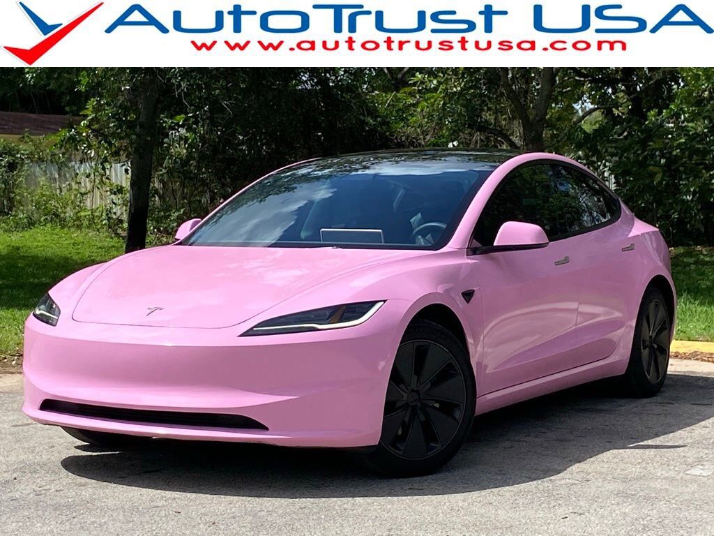 2025 TESLA Model 3