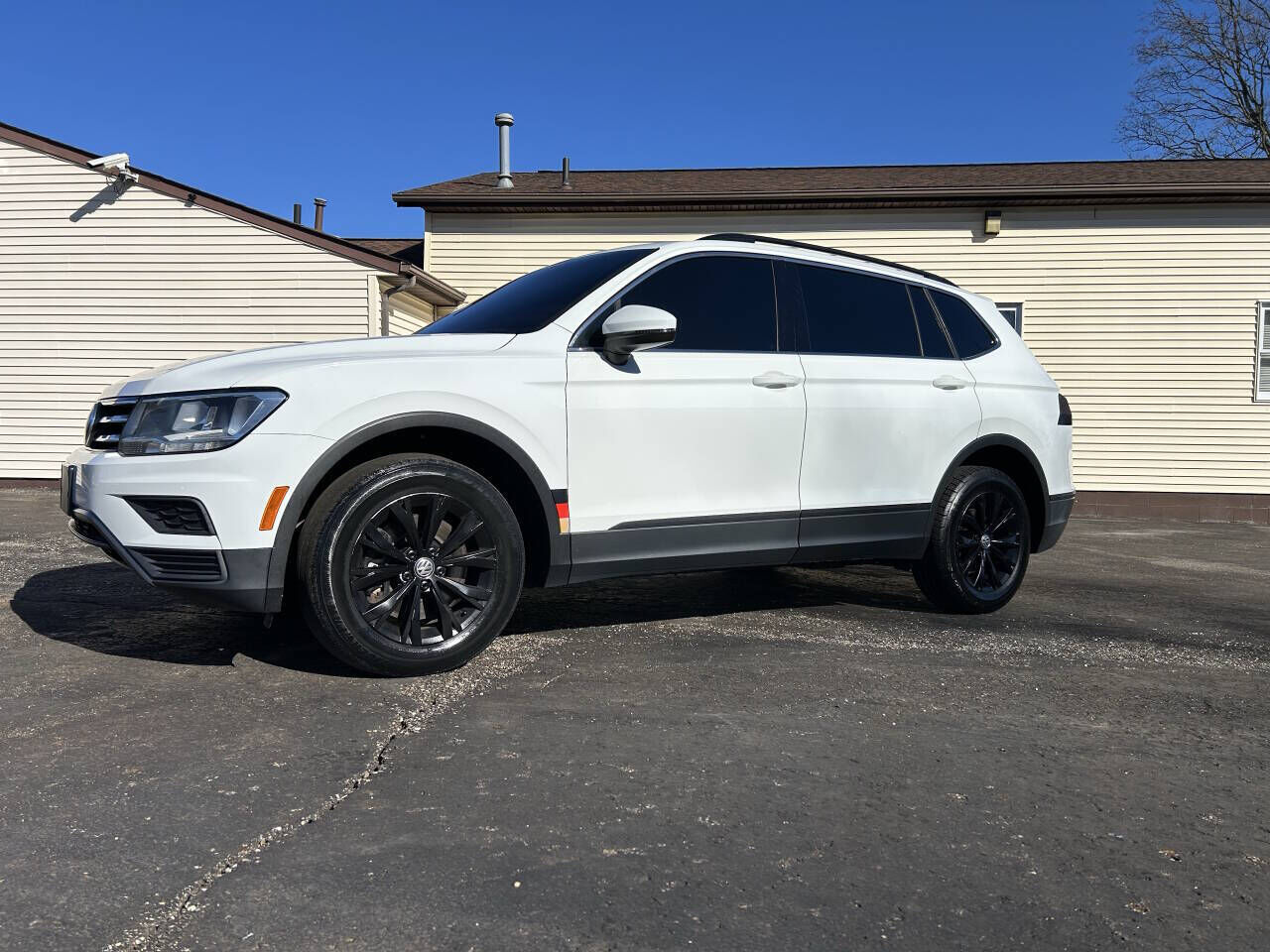 2019 VOLKSWAGEN Tiguan