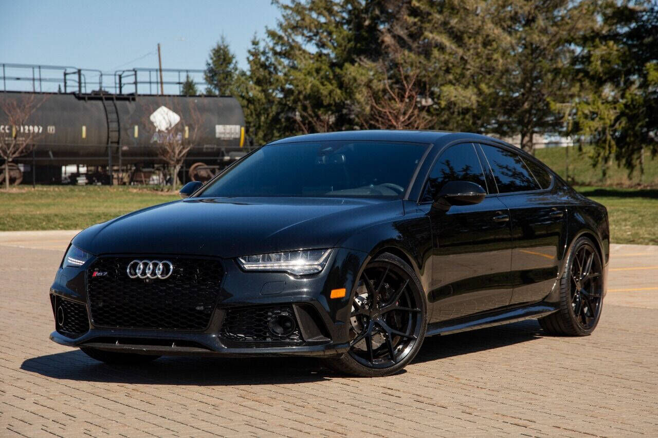 2016 AUDI RS7