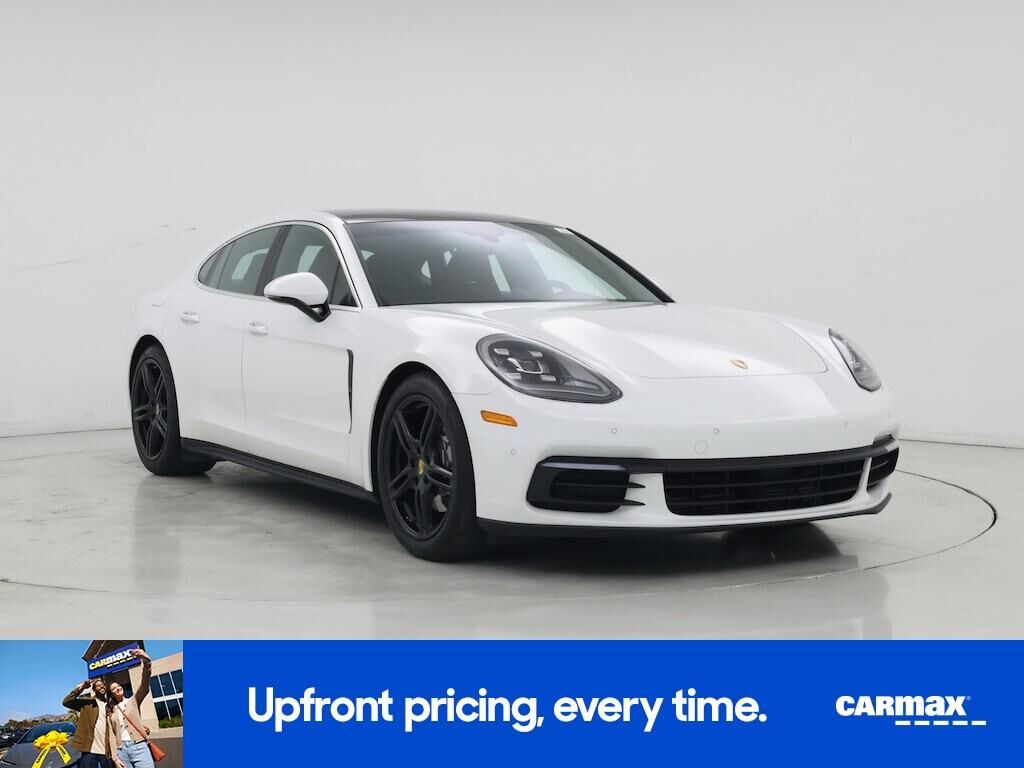 2018 PORSCHE Panamera