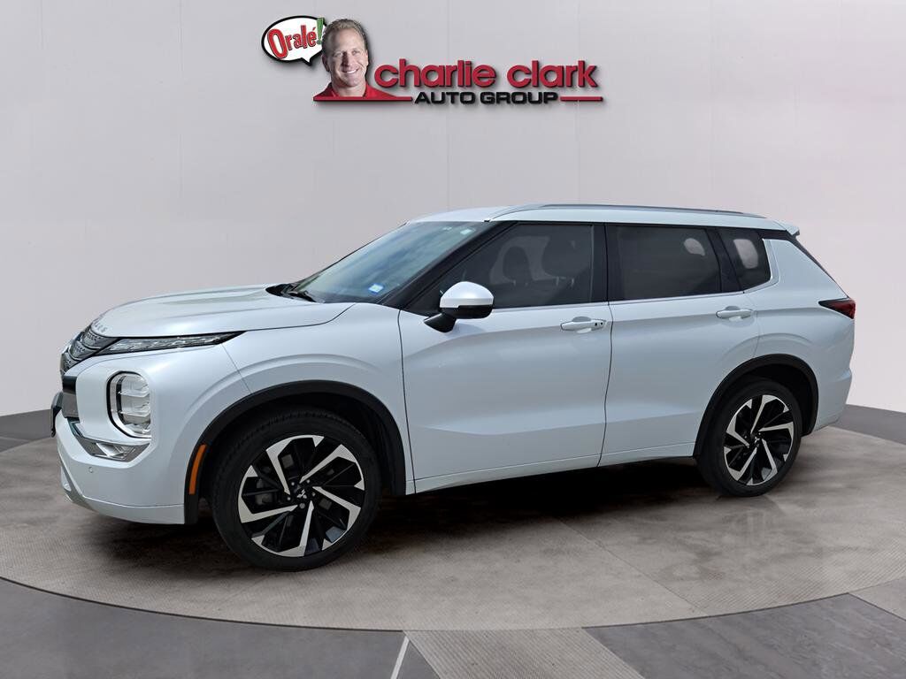 2022 MITSUBISHI Outlander