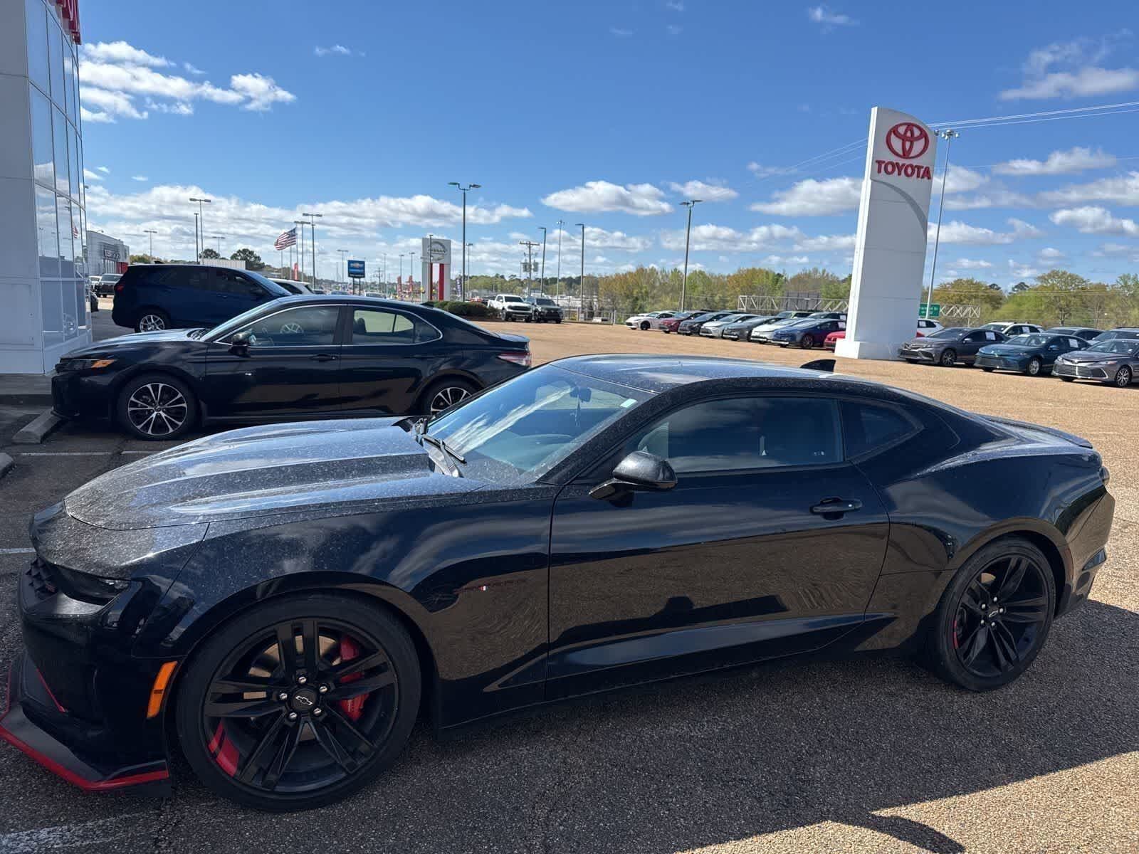 2023 CHEVROLET Camaro
