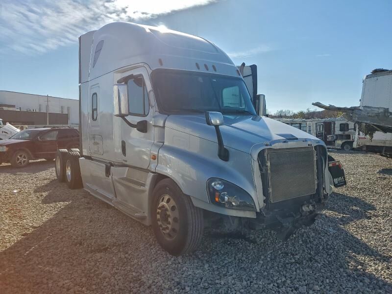 2017 FREIGHTLINER Cascadia