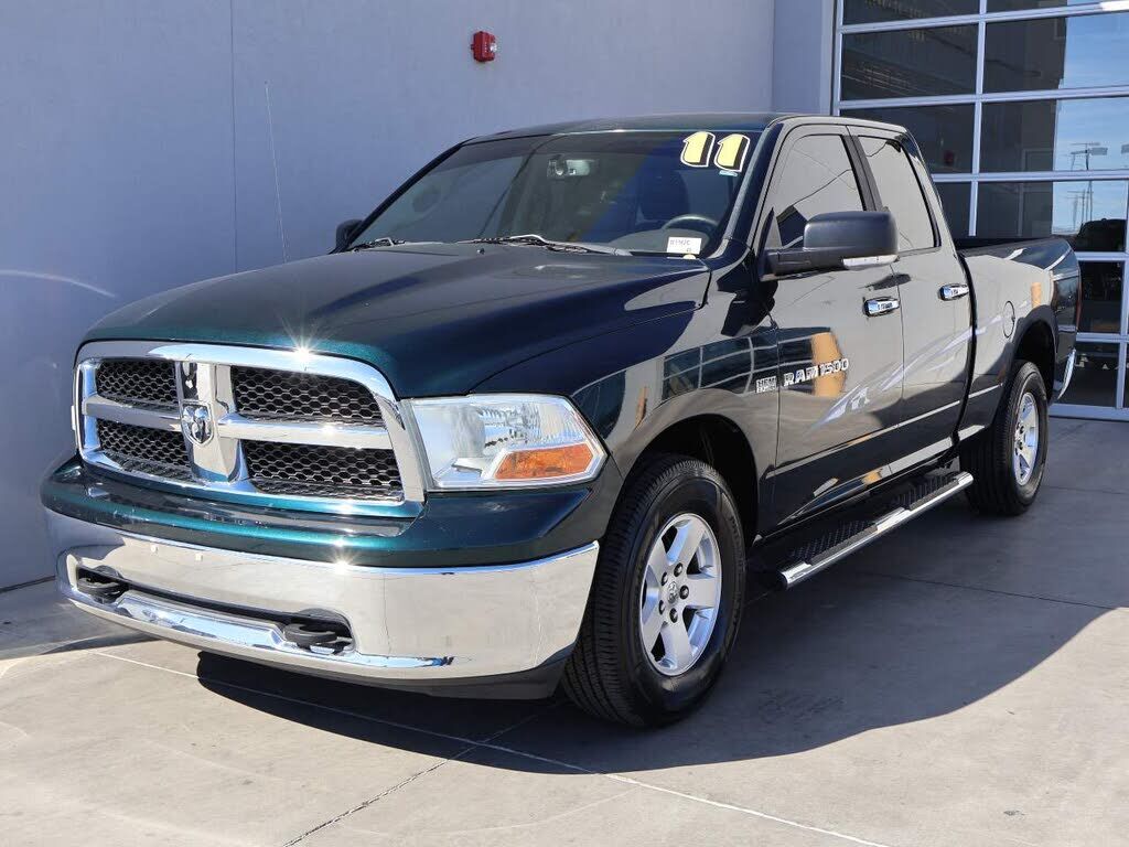 2011 DODGE Ram