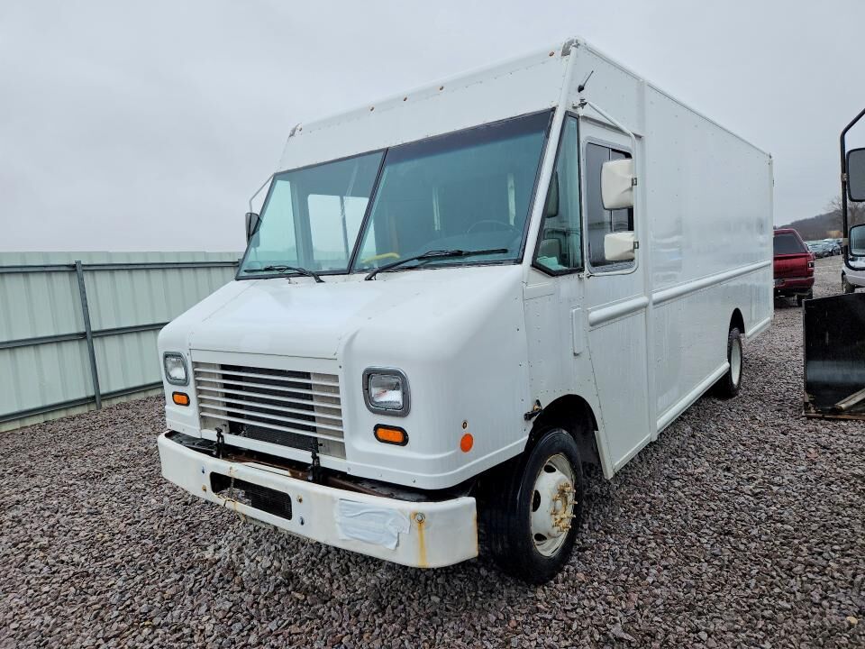 2013 FORD Commercial Chassis