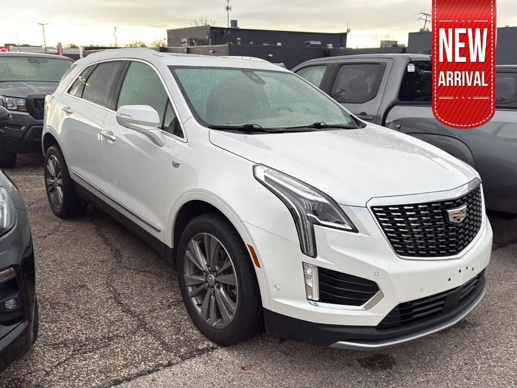 2022 CADILLAC XT5