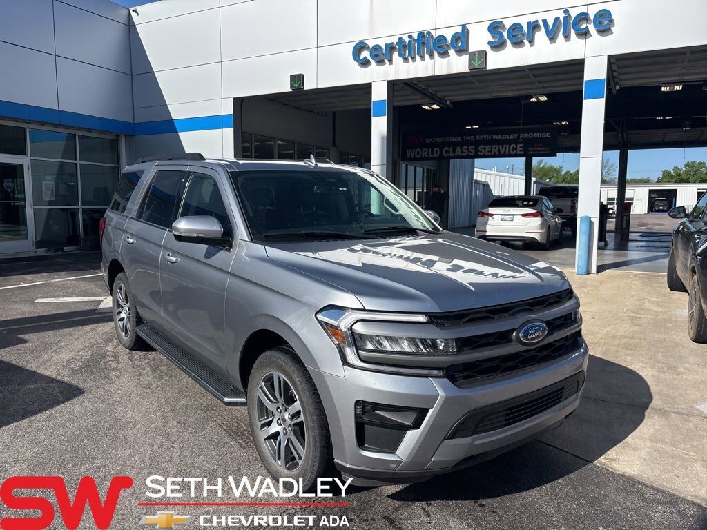 2023 FORD Expedition
