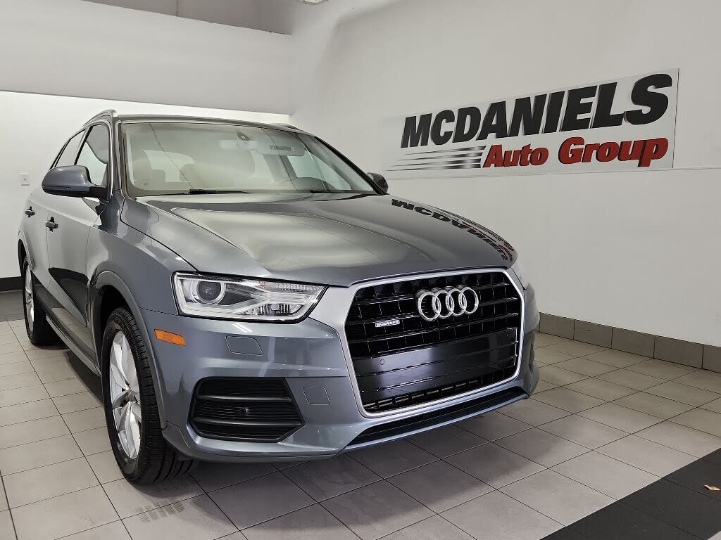 2016 AUDI Q3