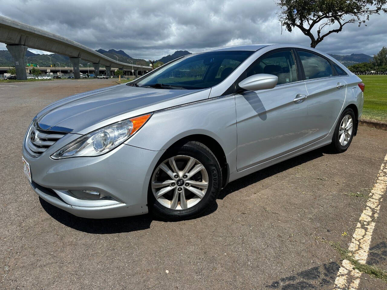 2013 HYUNDAI Sonata