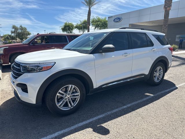 2024 FORD Explorer