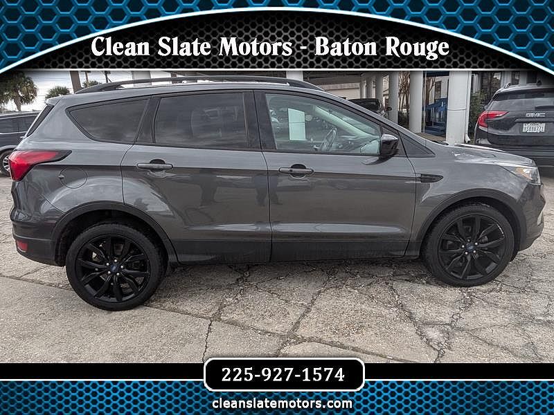 2019 FORD Escape