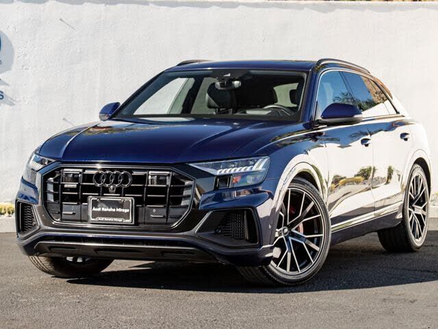 2021 AUDI Q8