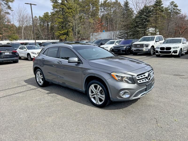 2018 MERCEDES-BENZ GLA-Class