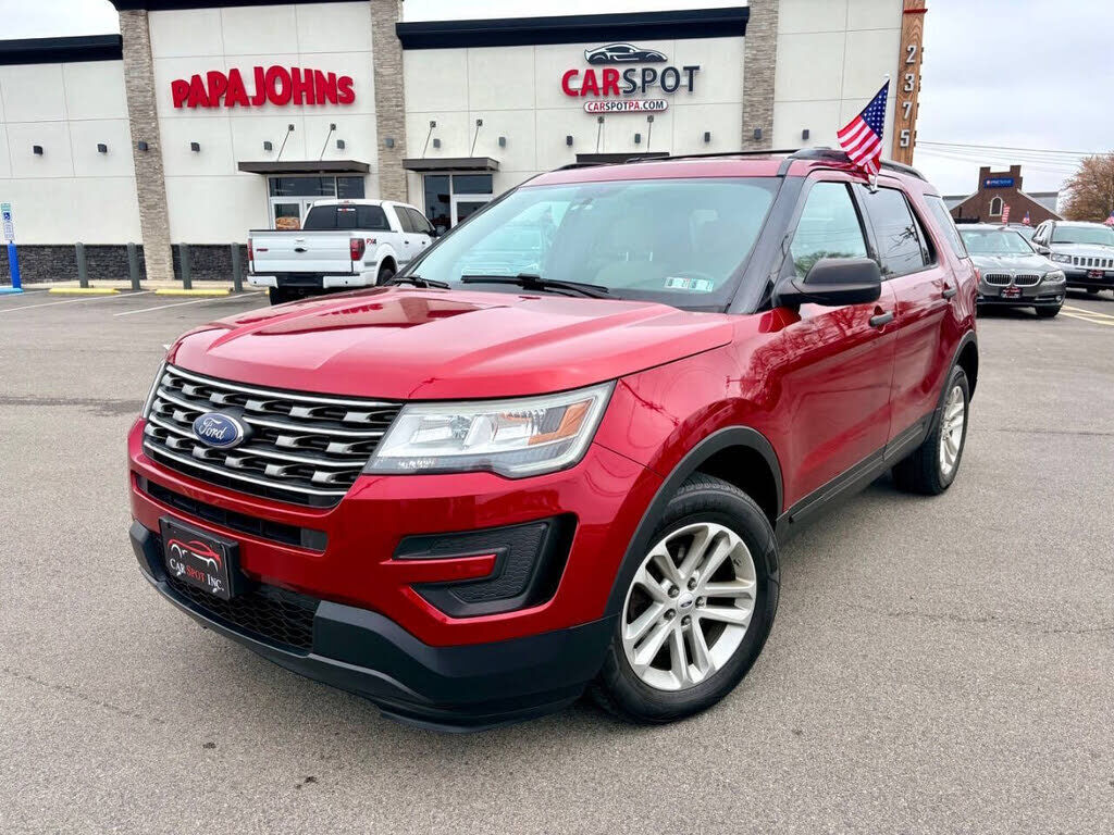 2017 FORD Explorer