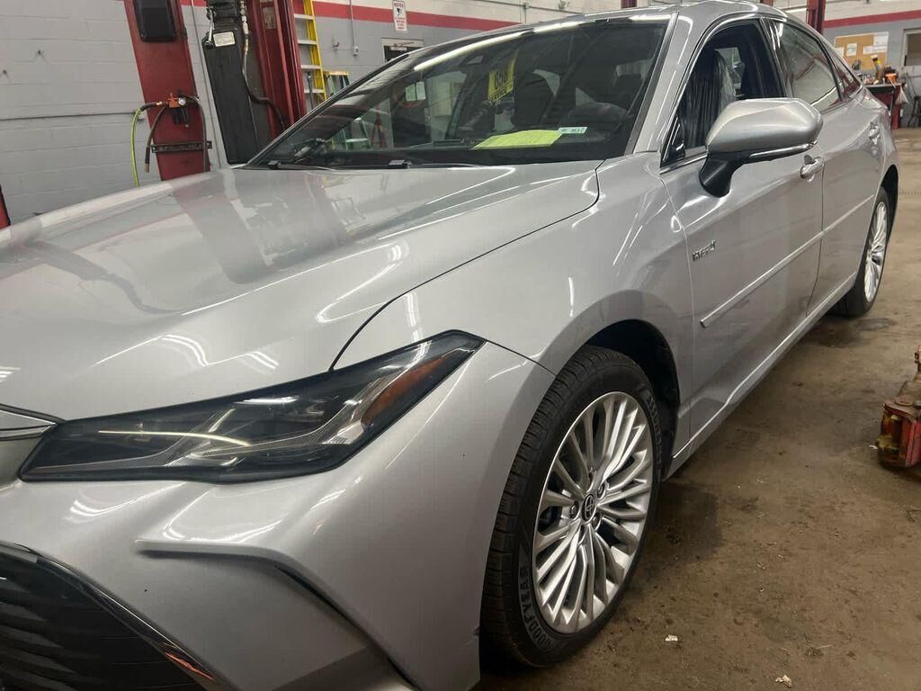 2021 TOYOTA Avalon