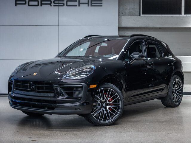 2026 PORSCHE Macan