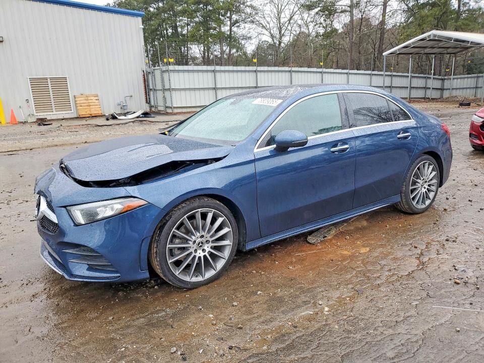 2021 MERCEDES-BENZ A-Class