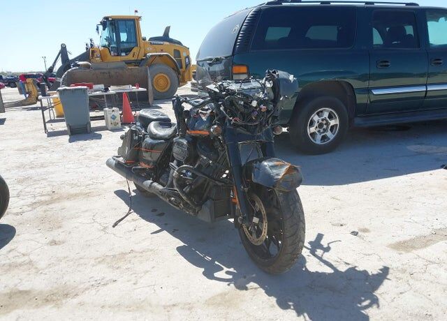 2022 HARLEY DAVIDSON FLHXS / Street Glide Special