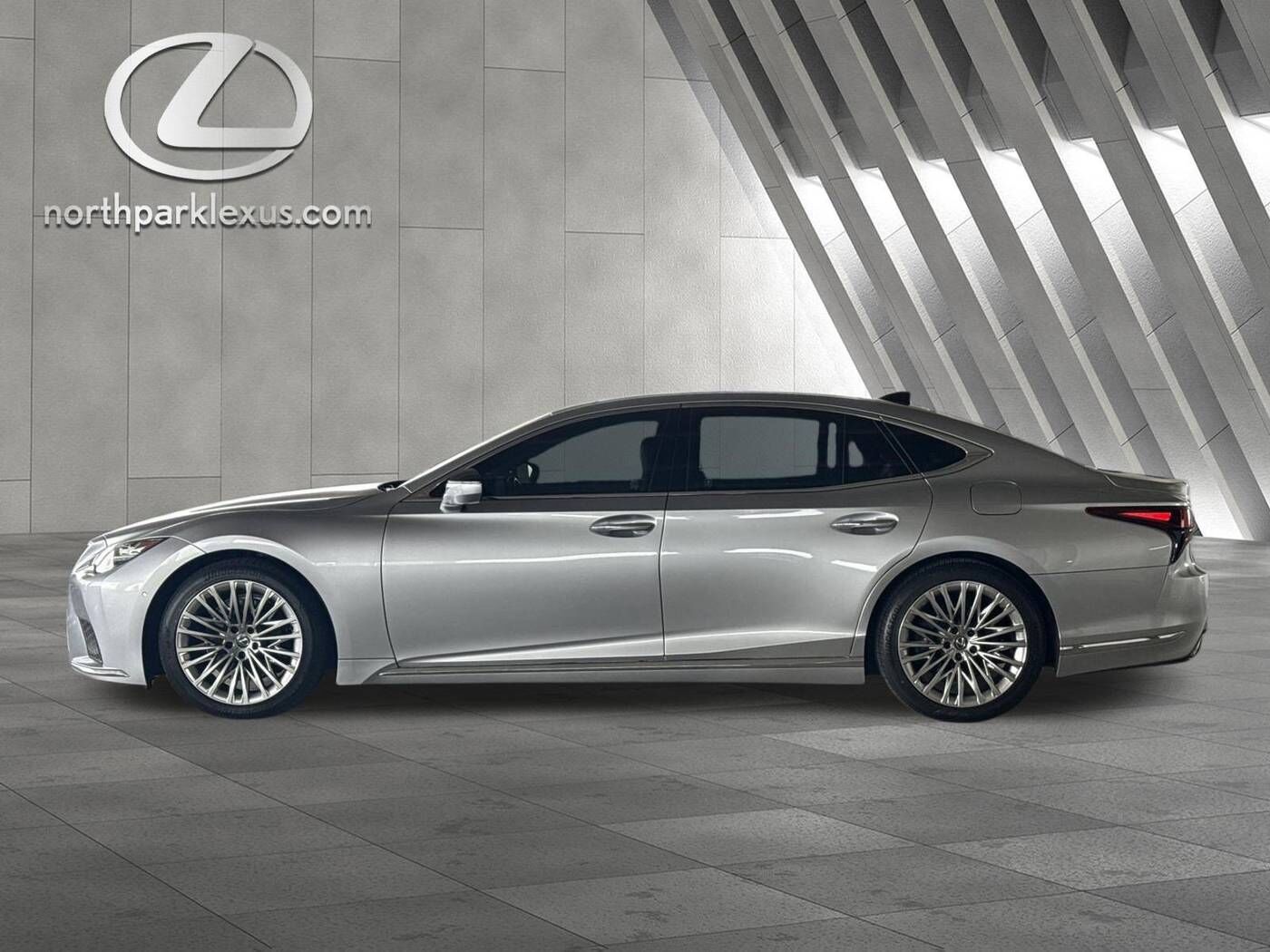 2025 LEXUS LS