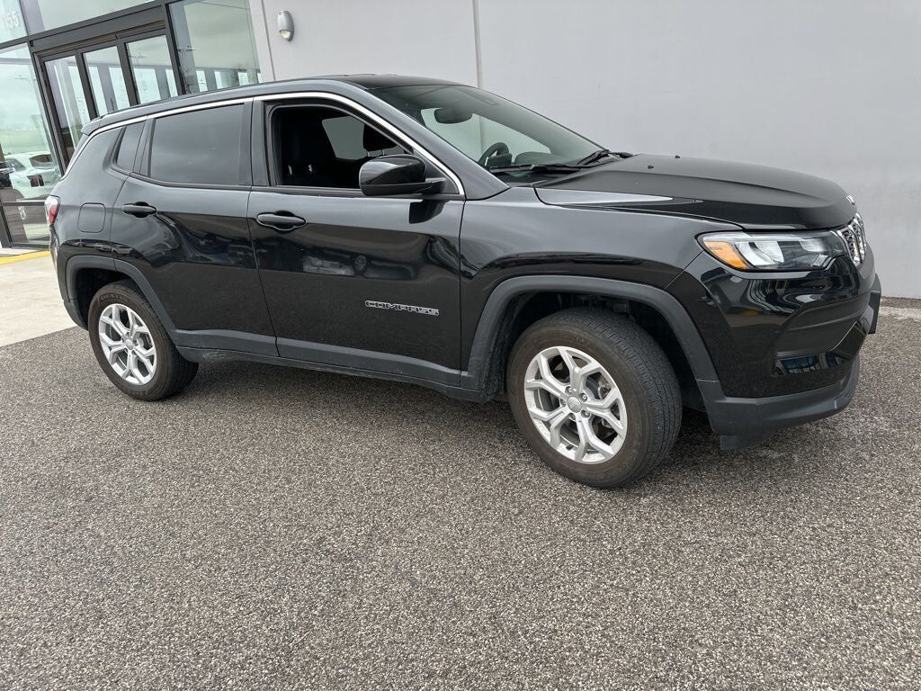 2024 JEEP Compass
