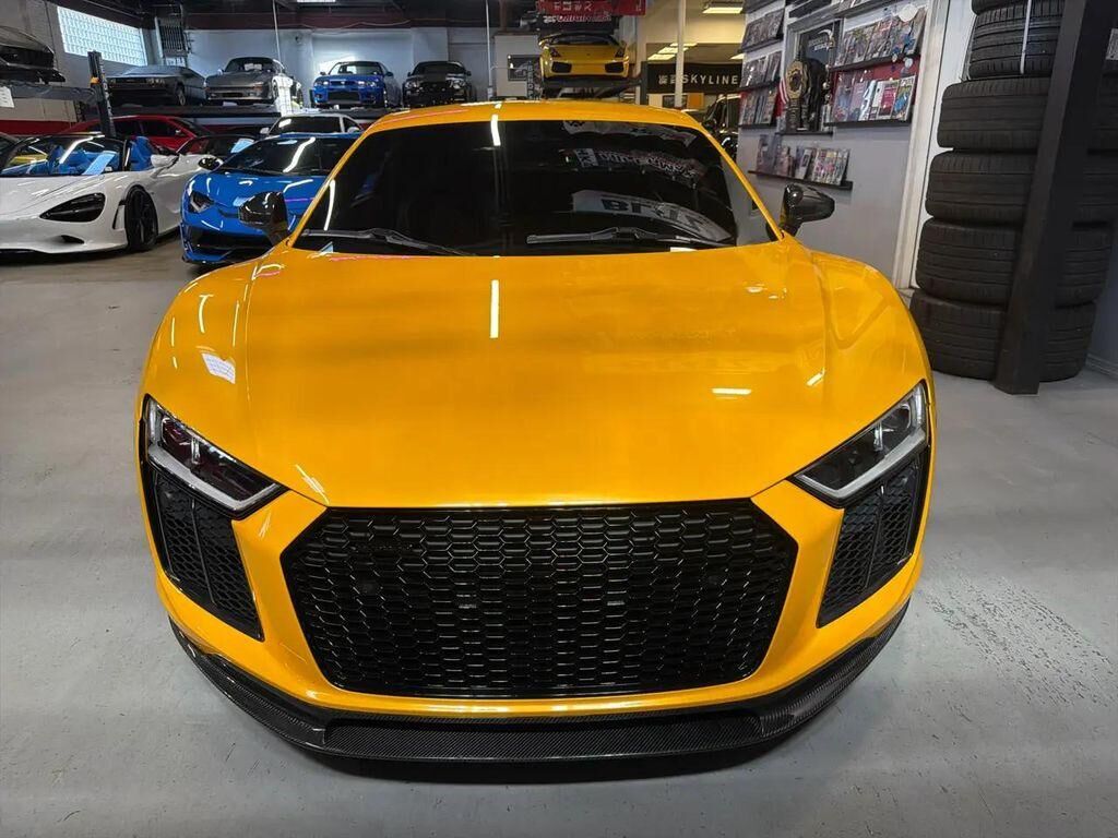 2017 Audi R8